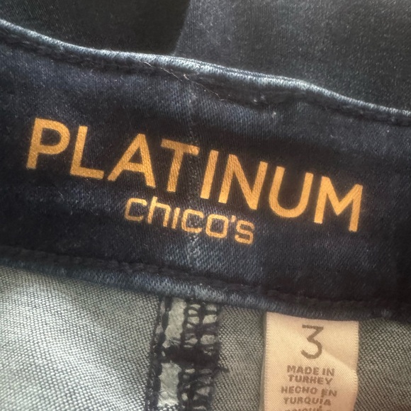 EUC Chico’s Platinum Jeans in Dark Wash with jegging style. - Picture 2 of 6